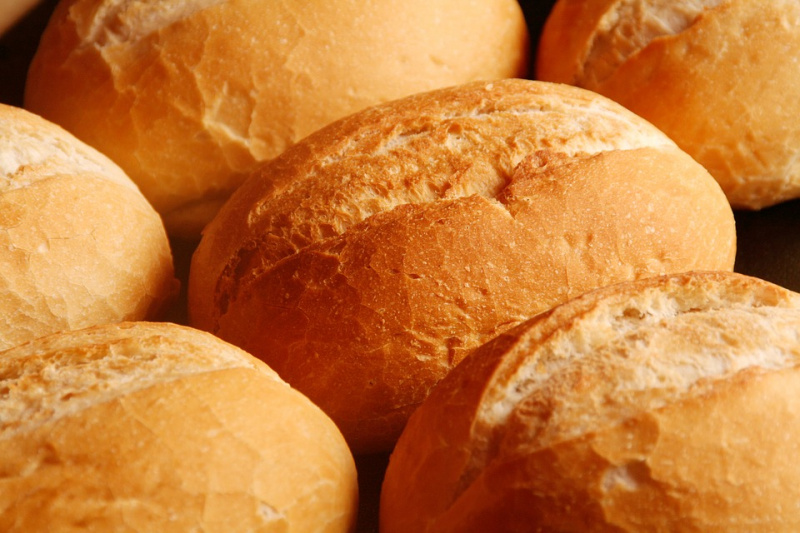 File:Bread.jpg